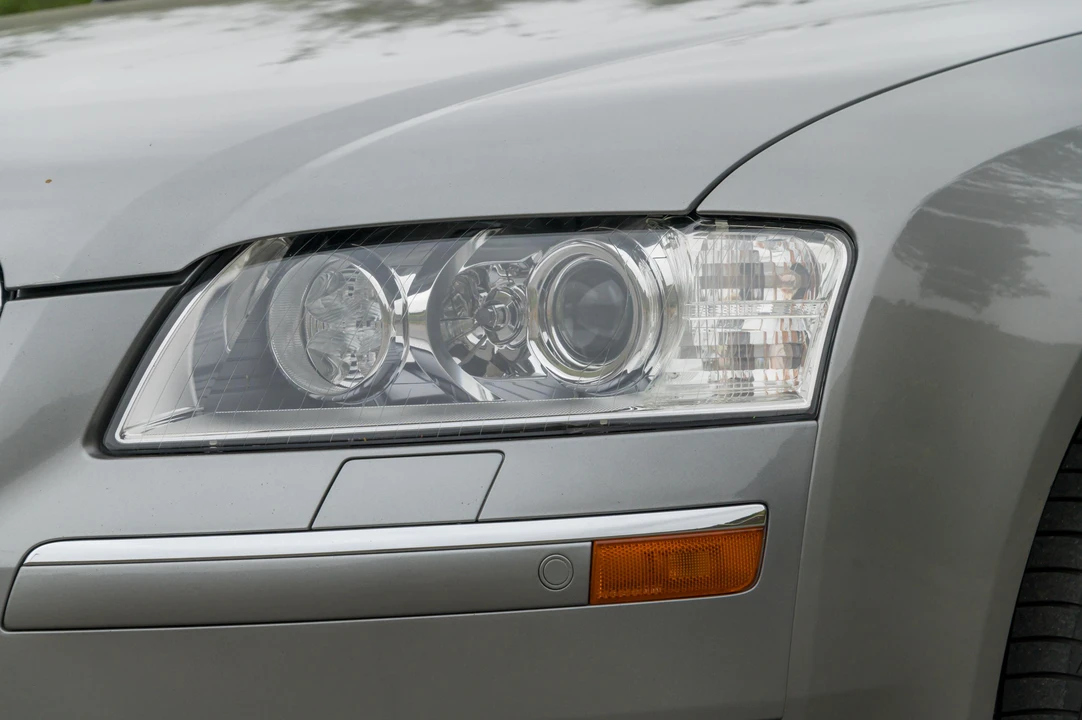 2005 Audi D3 A8 - Image 14 of 31