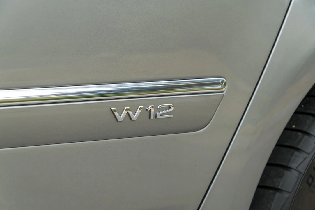 2005 Audi D3 A8 - Image 28 of 31