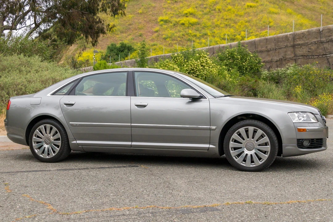 2005 Audi D3 A8 - Image 3 of 31
