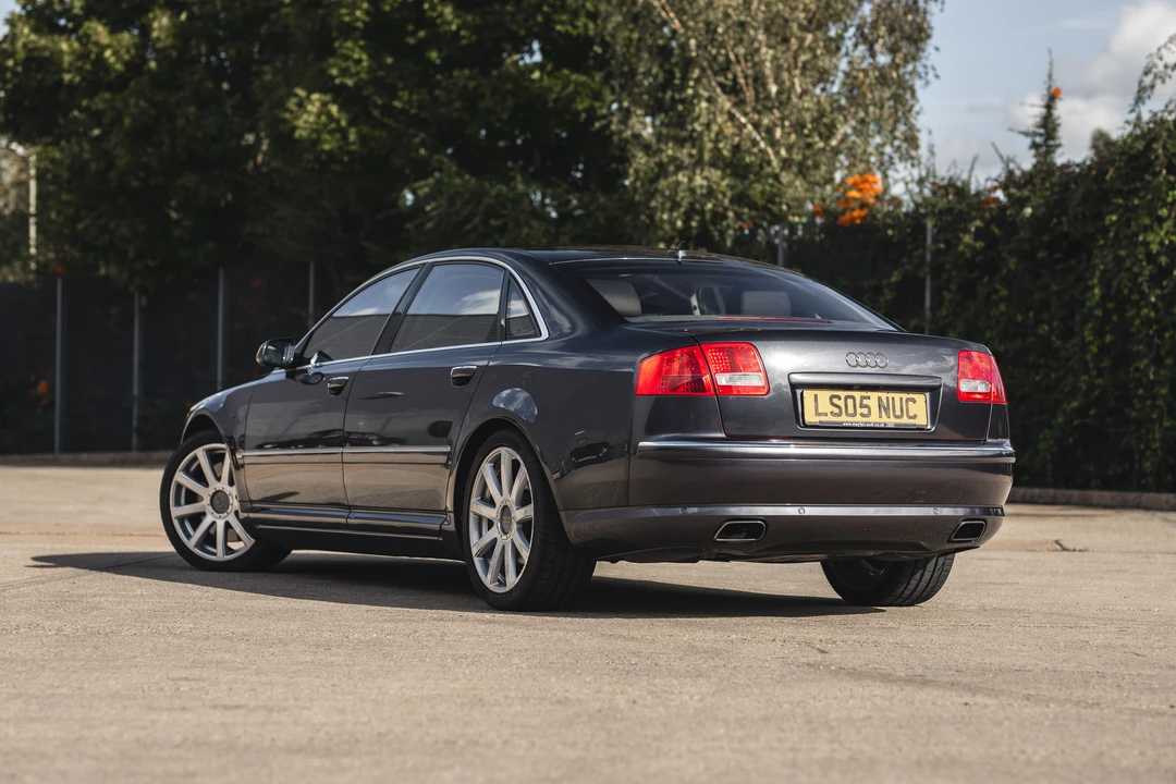 2006 Audi D3 A8 - Image 6 of 31