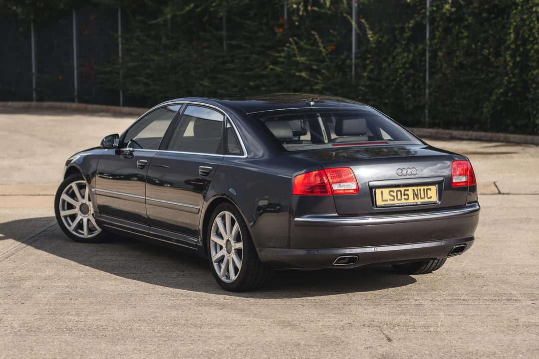 2006 Audi D3 A8 - Image 13 of 31