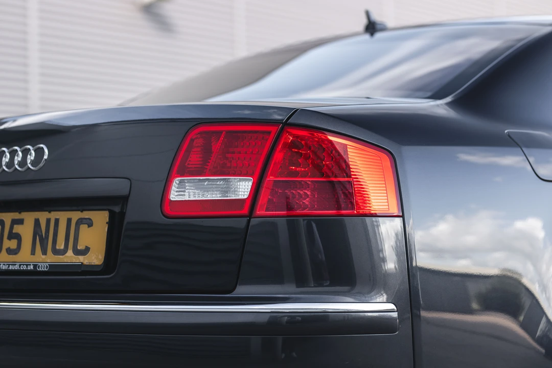 2006 Audi D3 A8 - Image 31 of 31