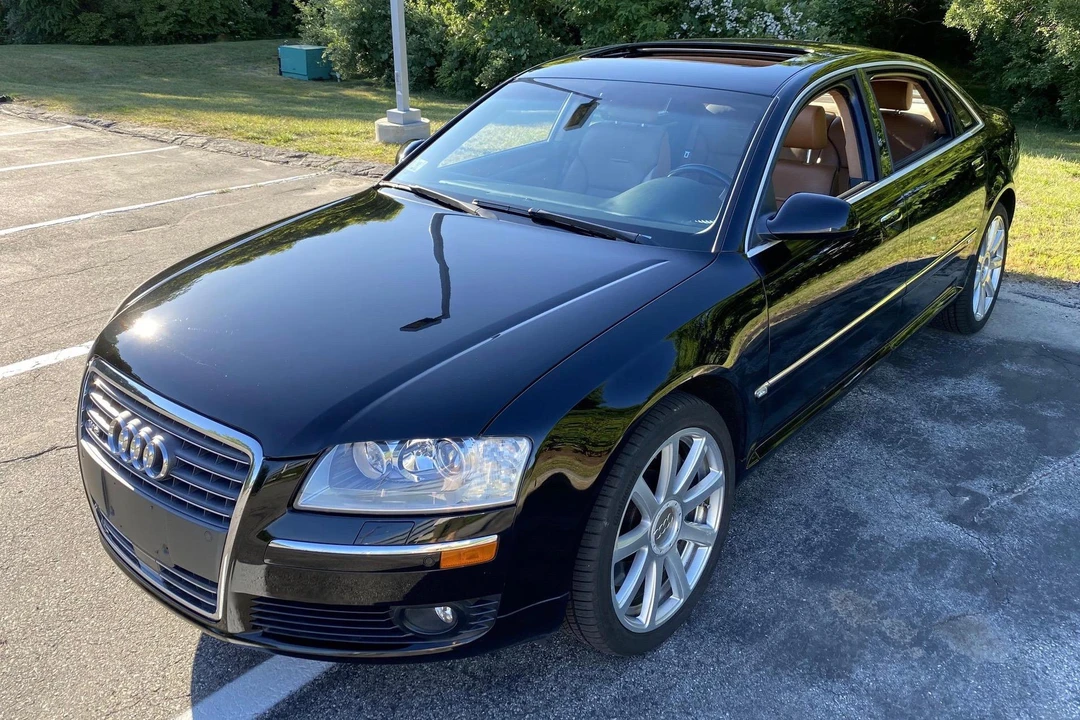 2005 Audi D3 A8 - Image 2 of 31