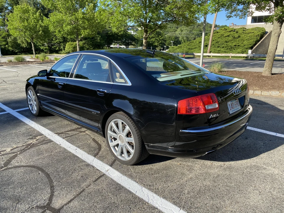 2005 Audi D3 A8 - Image 9 of 31