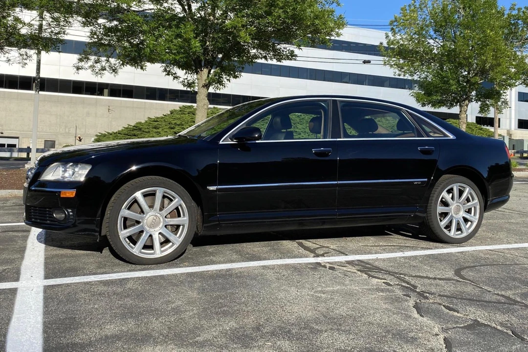 2005 Audi D3 A8 - Image 7 of 31