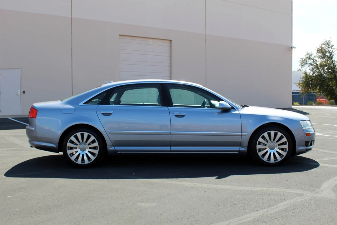 2005 Audi D3 A8 - Image 12 of 31