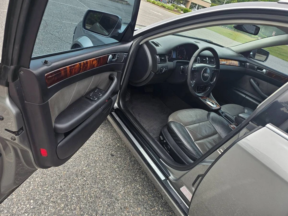 2005 Audi Allroad - Image 10 of 21