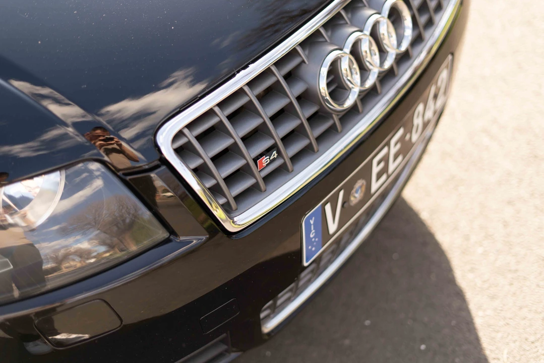 2005 Audi B6 S4 - Image 23 of 31