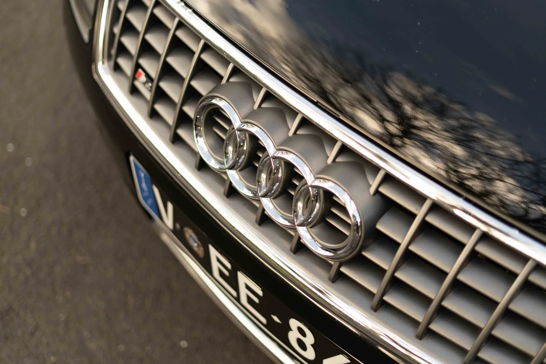 2005 Audi B6 S4 - Image 28 of 31