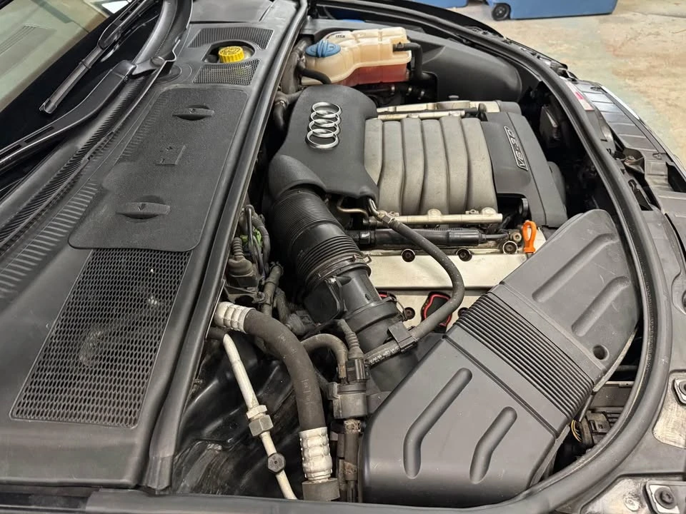 2005 Audi Coupe & Cabriolet - Image 10 of 10