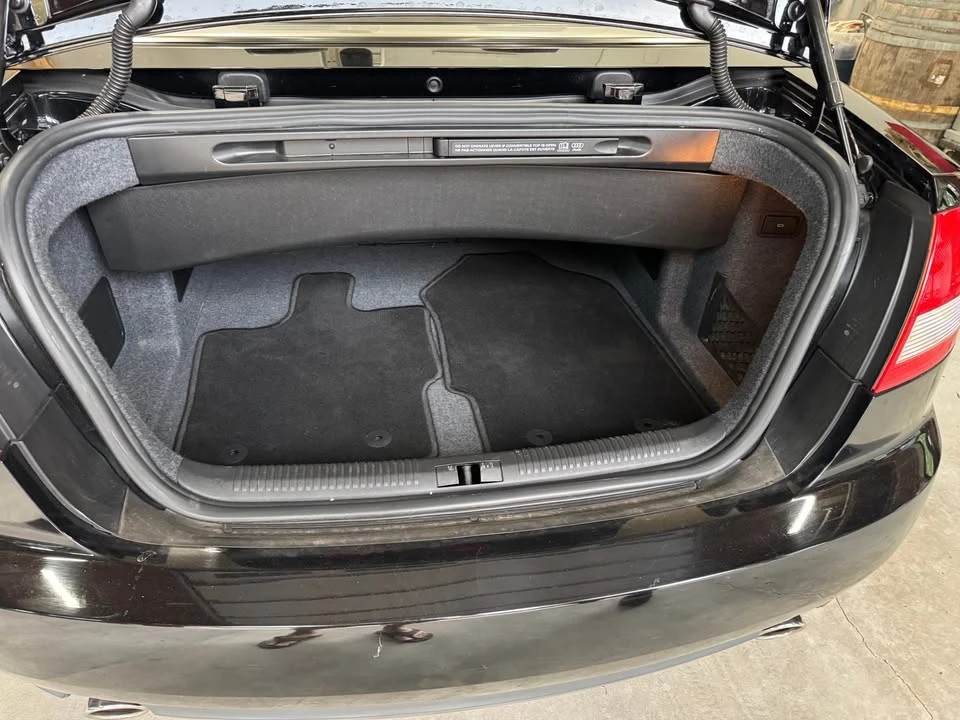 2005 Audi Coupe & Cabriolet - Image 8 of 10