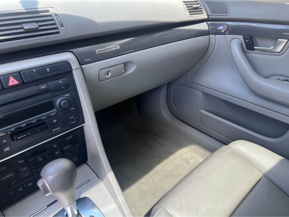 2005 Audi - Image 11 of 21