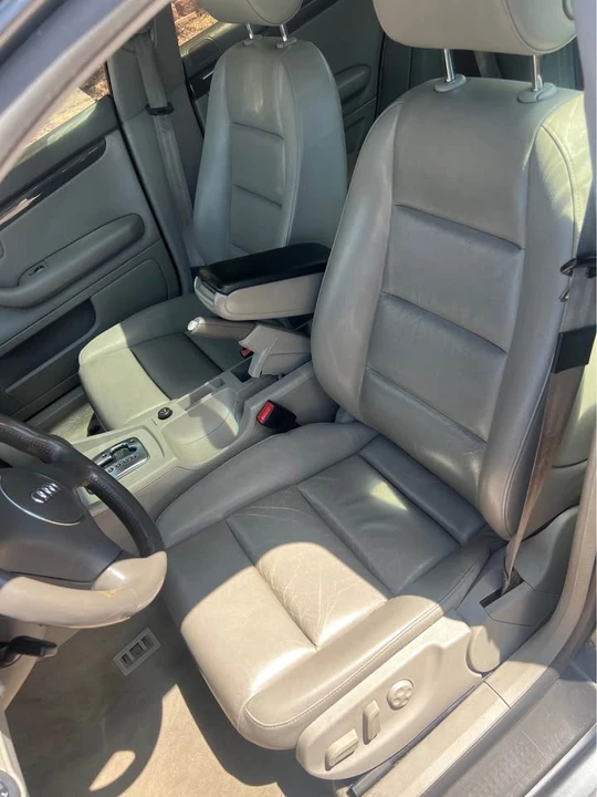 2005 Audi - Image 13 of 21