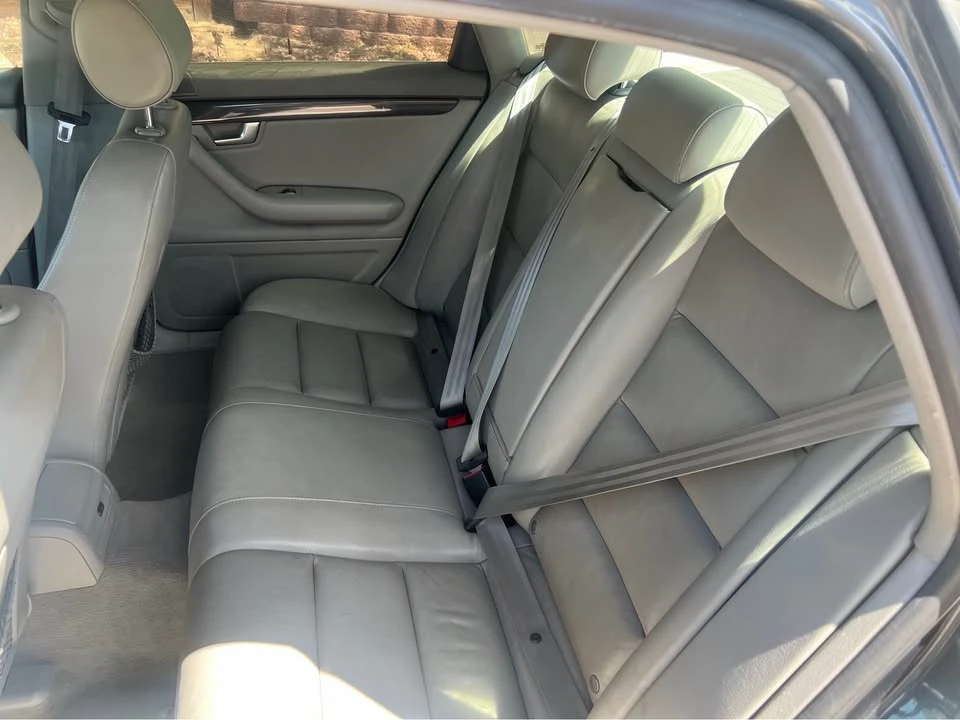 2005 Audi - Image 16 of 21