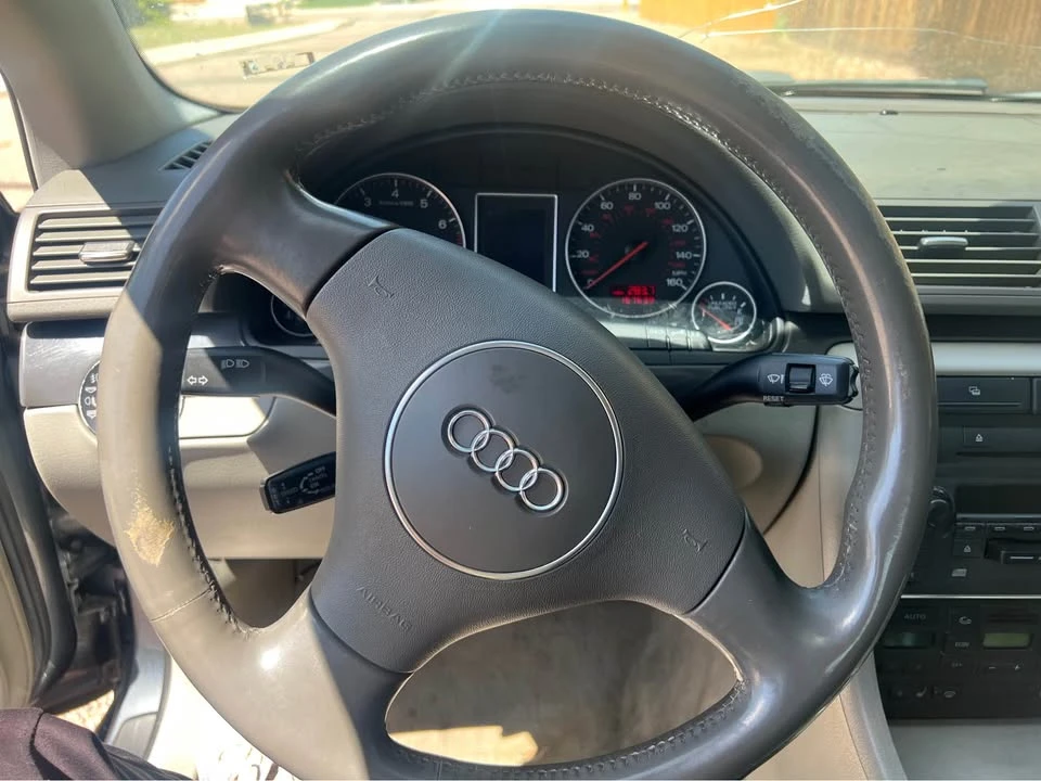 2005 Audi - Image 14 of 21