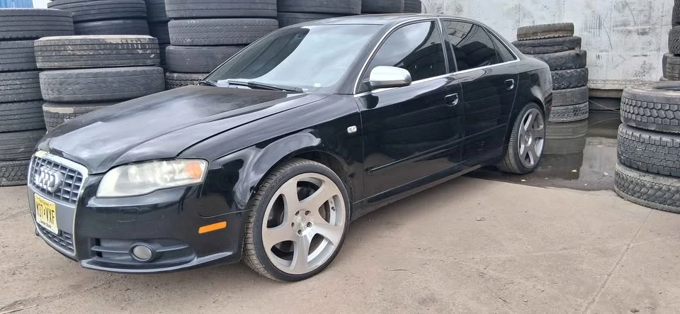 2005 Audi S4 - Image 8 of 10
