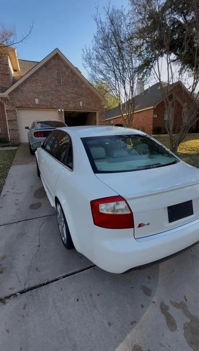 2005 Audi S4 - Image 2 of 3