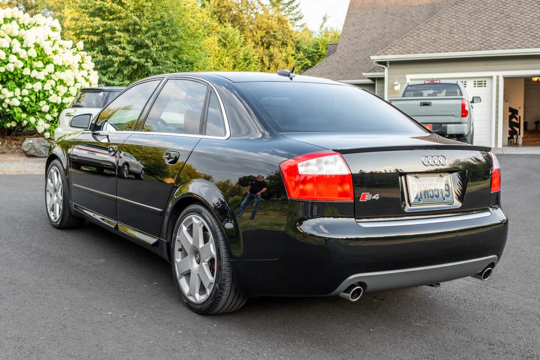 2005 Audi B6 S4 - Image 8 of 31