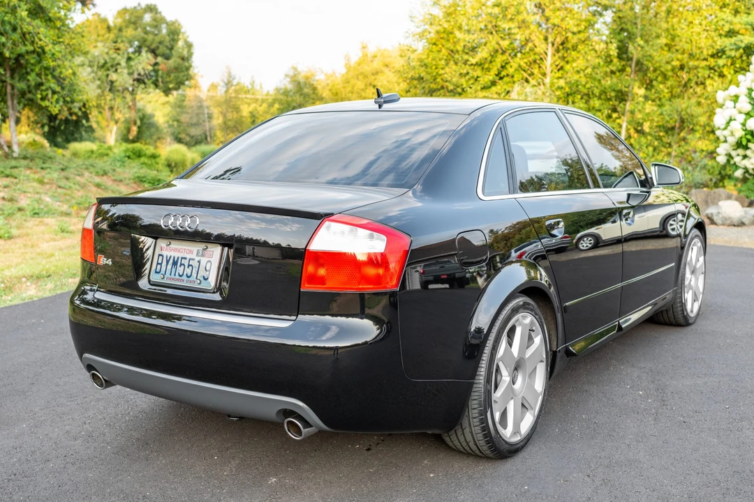 2005 Audi B6 S4 - Image 6 of 31