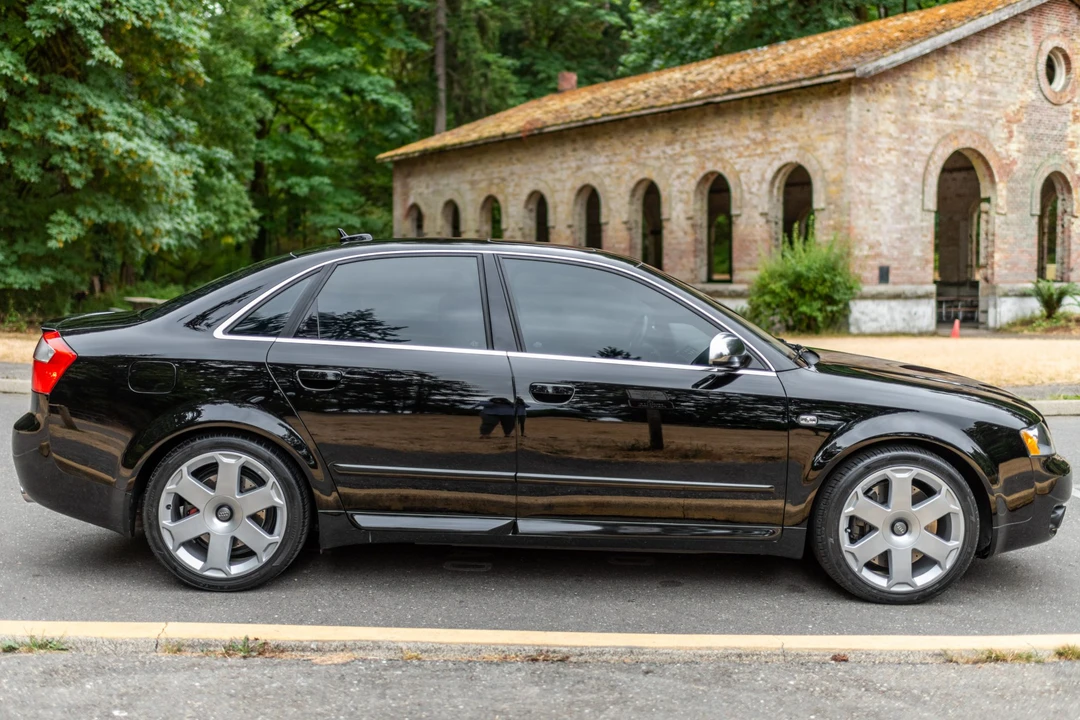 2005 Audi B6 S4 - Image 5 of 31