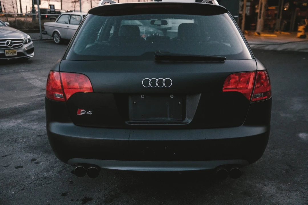 2005 Audi B7 S4 - Image 5 of 31