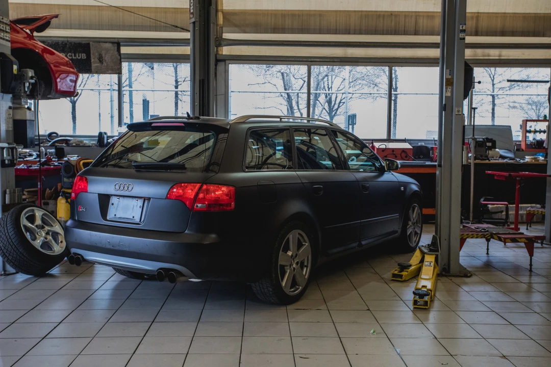 2005 Audi B7 S4 - Image 7 of 31