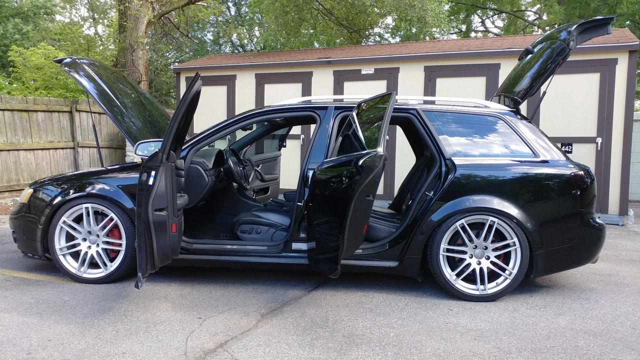 2005 Audi B6 S4 - Image 27 of 31