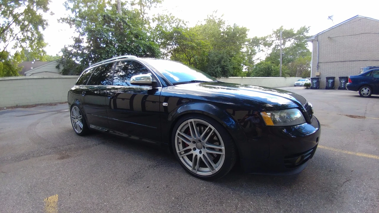2005 Audi B6 S4 - Image 9 of 31