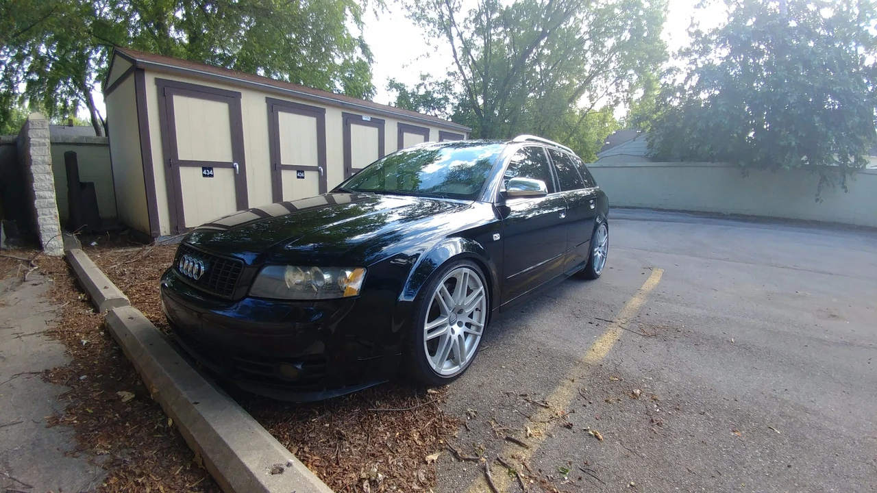 2005 Audi B6 S4 - Image 2 of 31