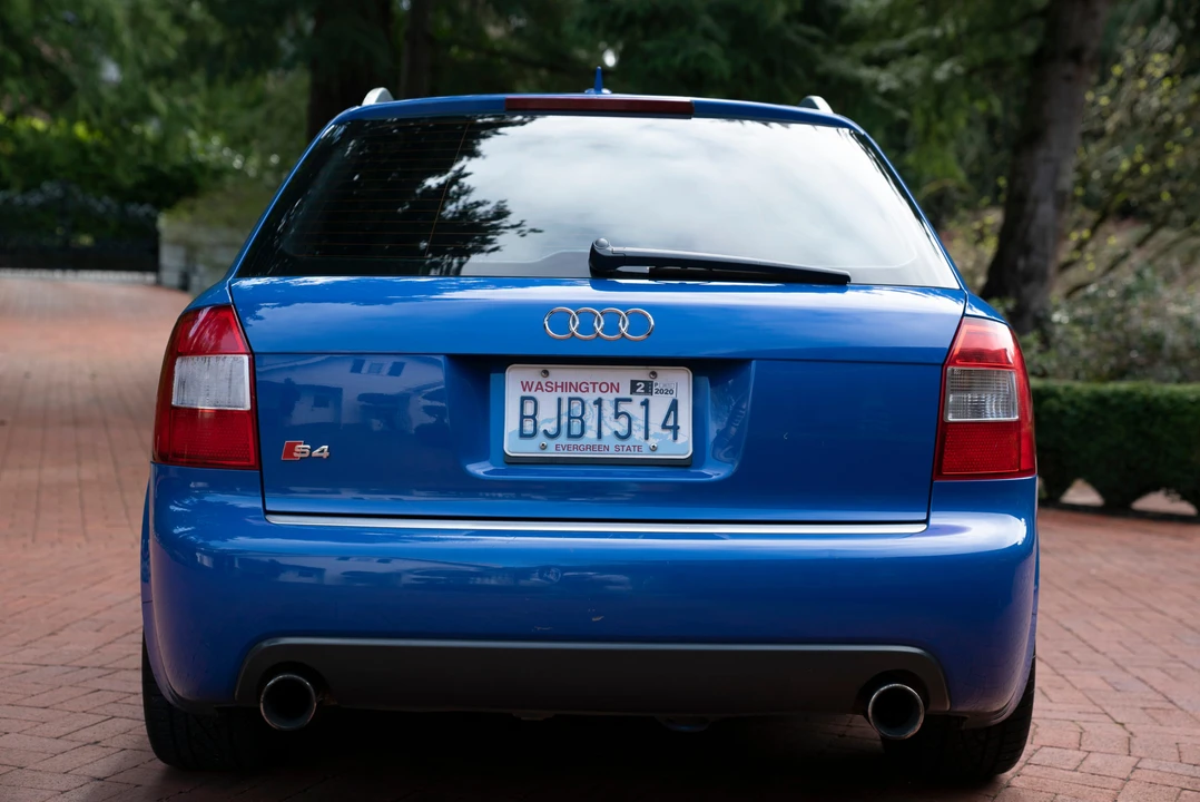 2005 Audi B6 S4 - Image 11 of 31