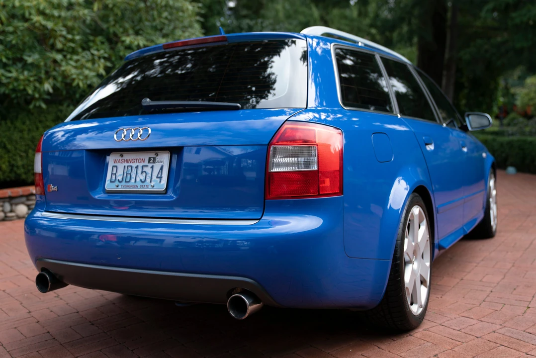 2005 Audi B6 S4 - Image 14 of 31