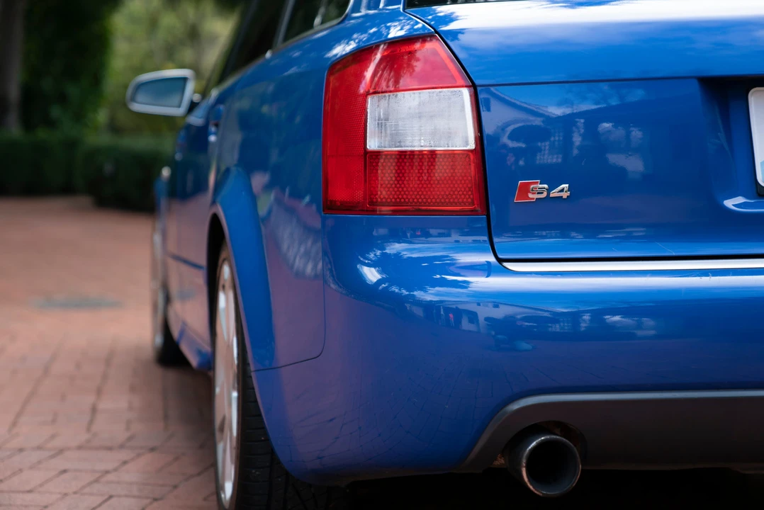 2005 Audi B6 S4 - Image 10 of 31