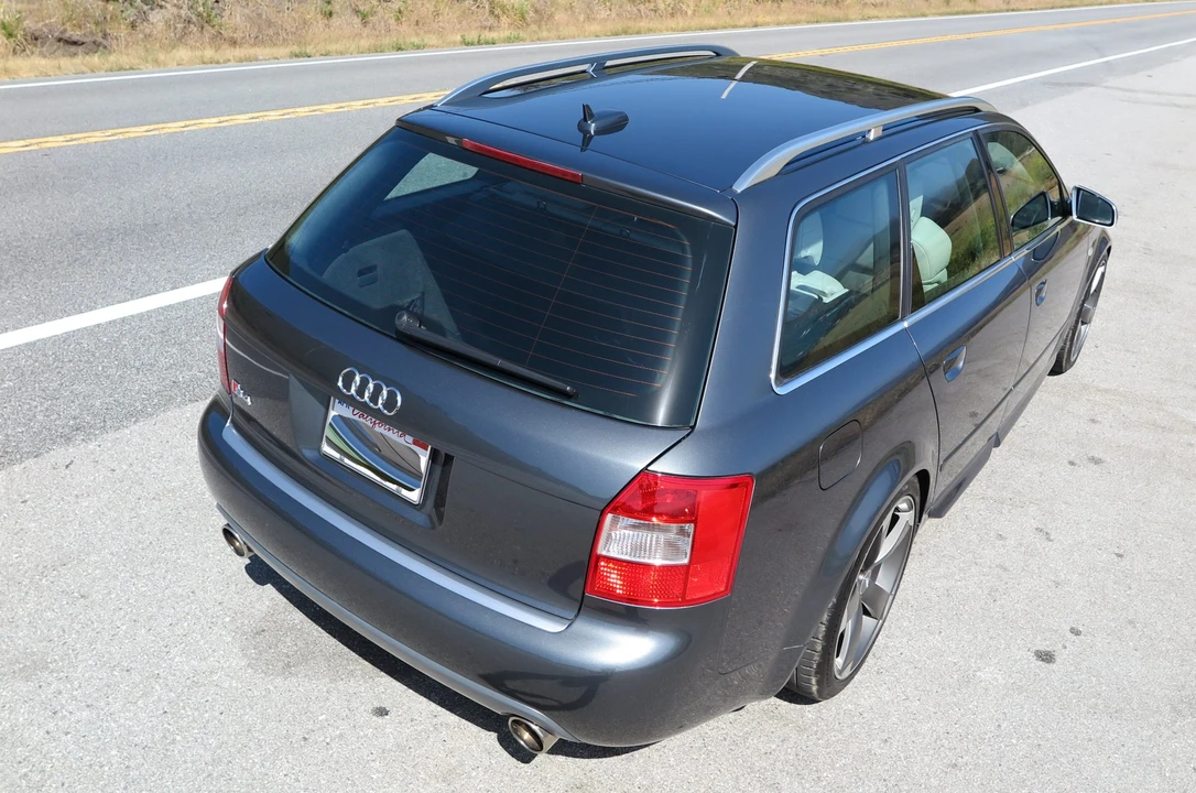 2005 Audi B6 S4 - Image 11 of 31