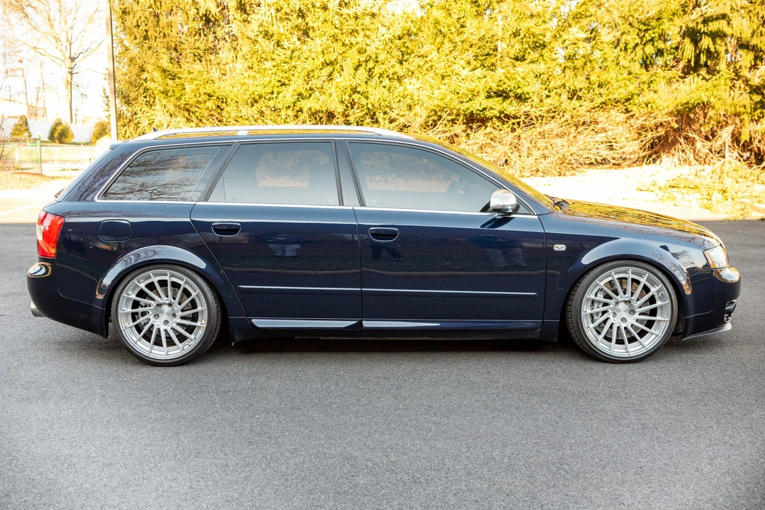 2005 Audi B6 S4 - Image 6 of 31