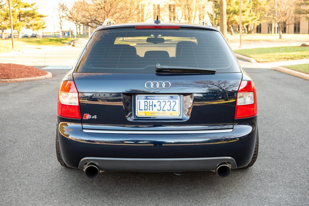 2005 Audi B6 S4 - Image 8 of 31