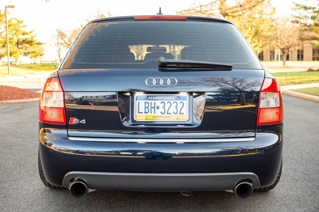2005 Audi B6 S4 - Image 9 of 31