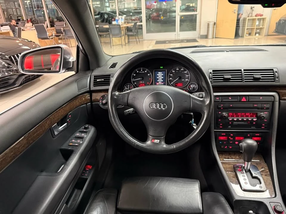 2005 Audi B6 S4 - Image 12 of 20