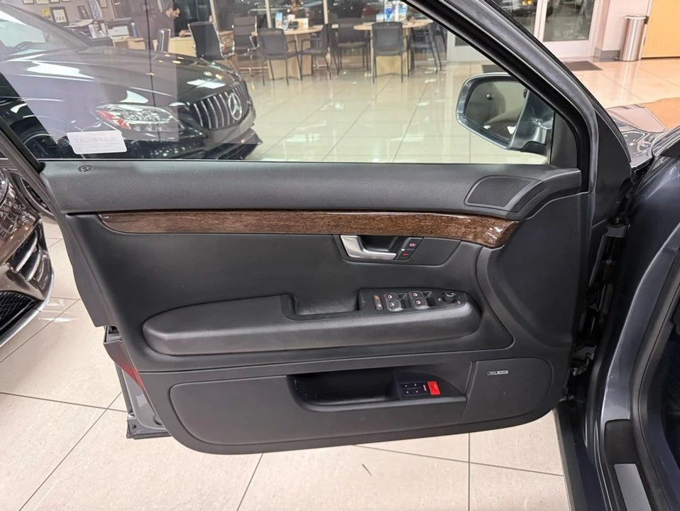 2005 Audi B6 S4 - Image 9 of 20