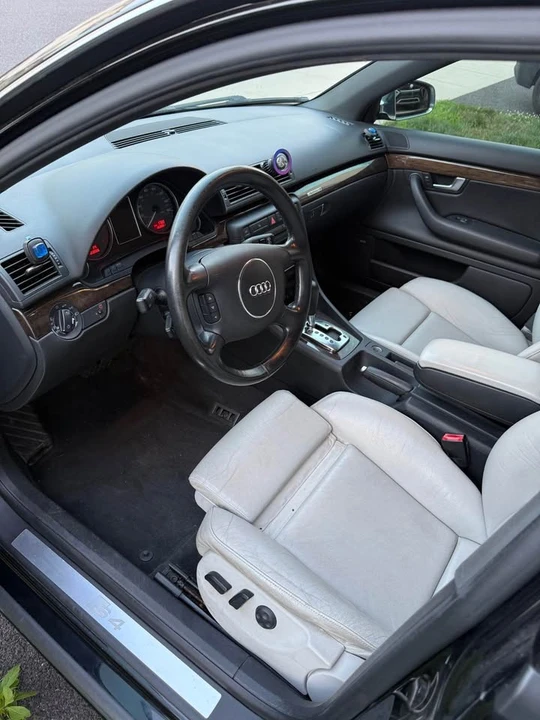 2005 Audi B6 S4 - Image 5 of 15