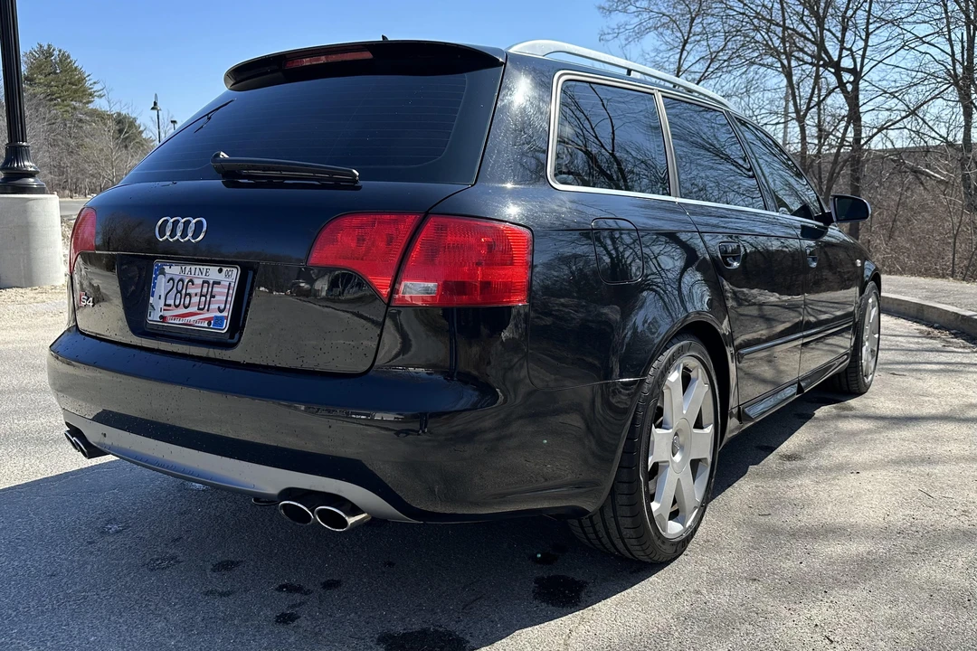 2005 Audi B6 S4 - Image 24 of 31