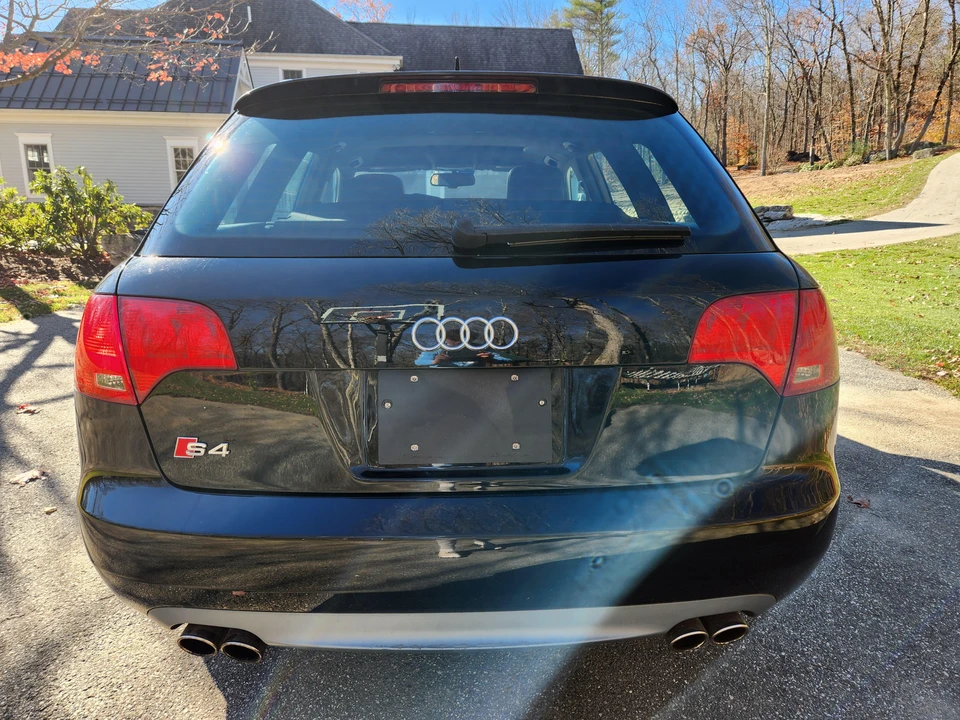 2005 Audi B6 S4 - Image 8 of 31