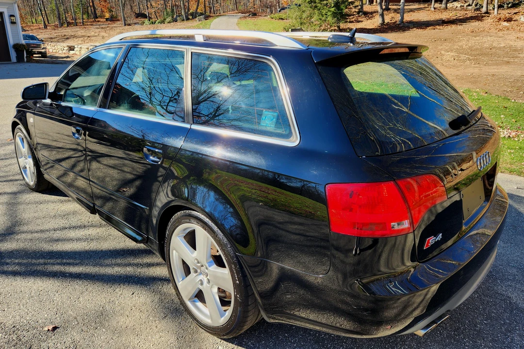 2005 Audi B6 S4 - Image 5 of 31