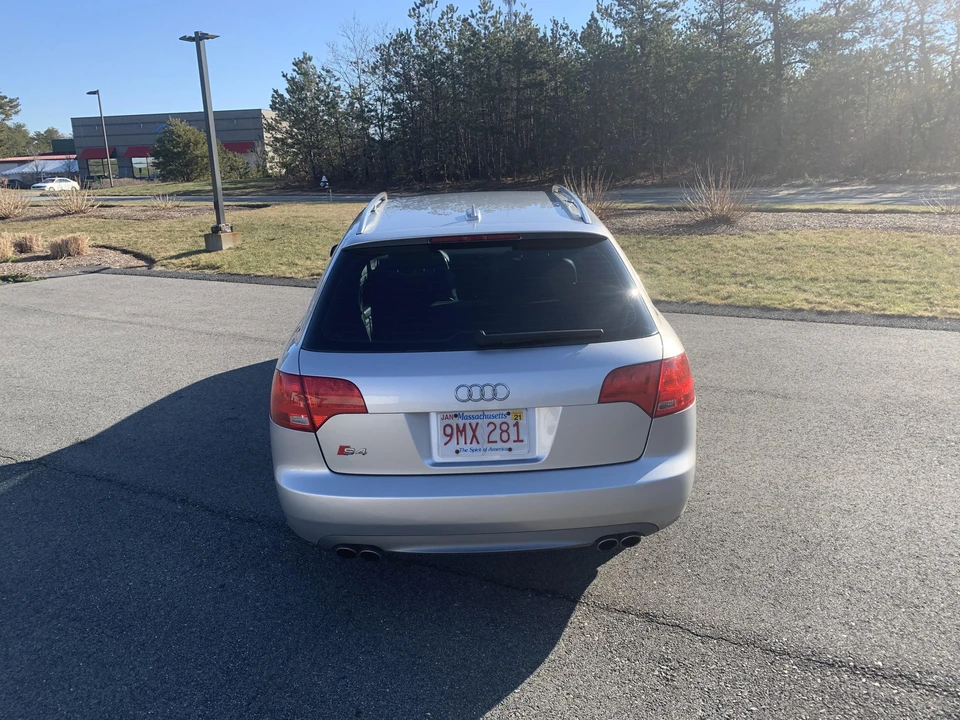 2005 Audi B6 S4 - Image 11 of 31