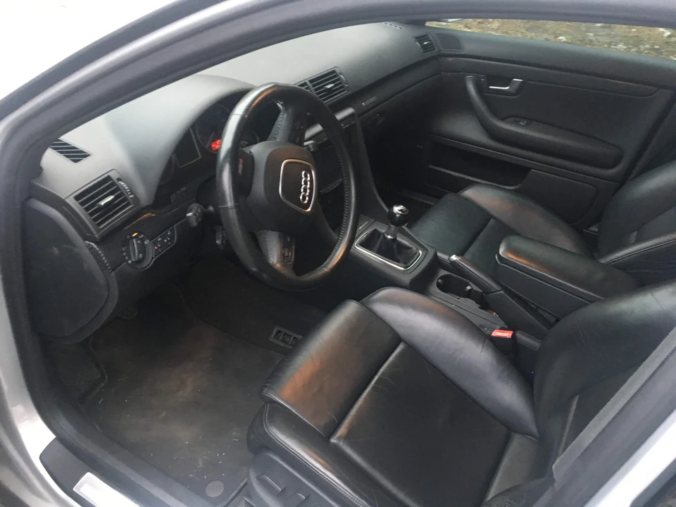 2005 Audi B6 S4 - Image 23 of 31