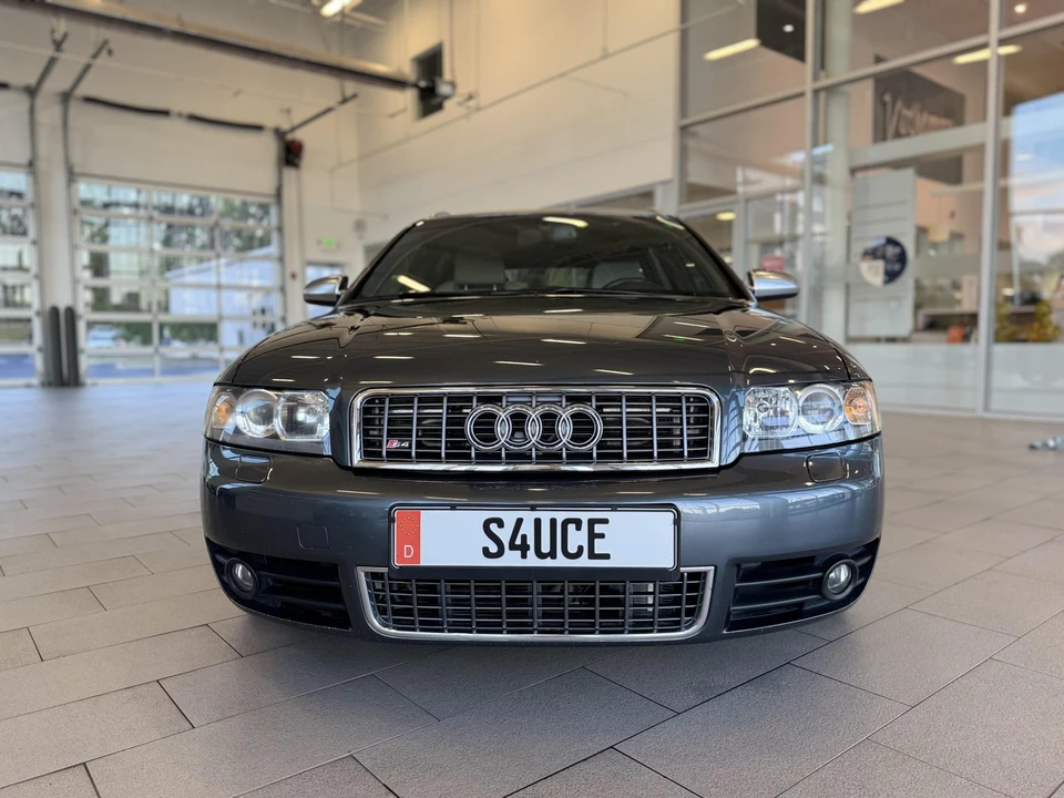 2005 Audi B6 S4 - Image 20 of 31