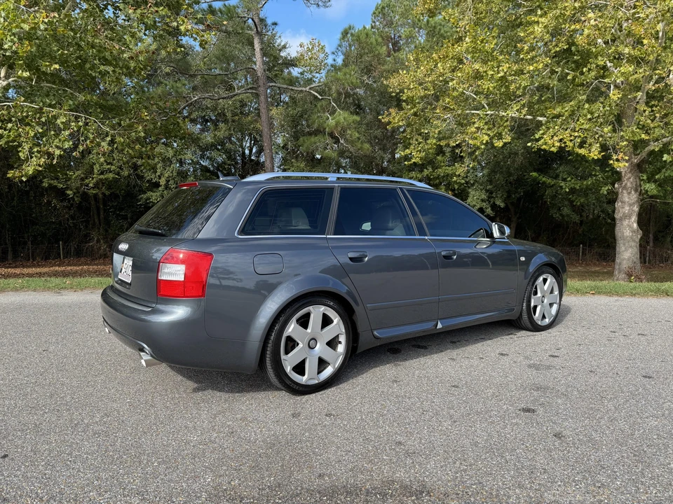 2005 Audi B6 S4 - Image 9 of 31