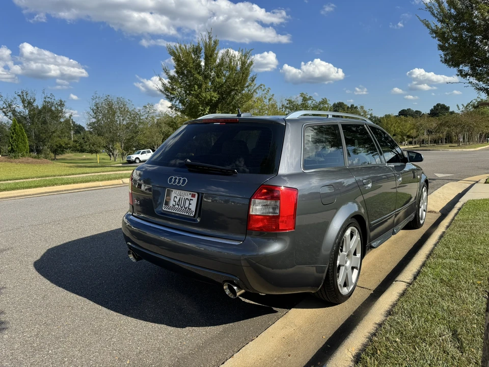 2005 Audi B6 S4 - Image 10 of 31