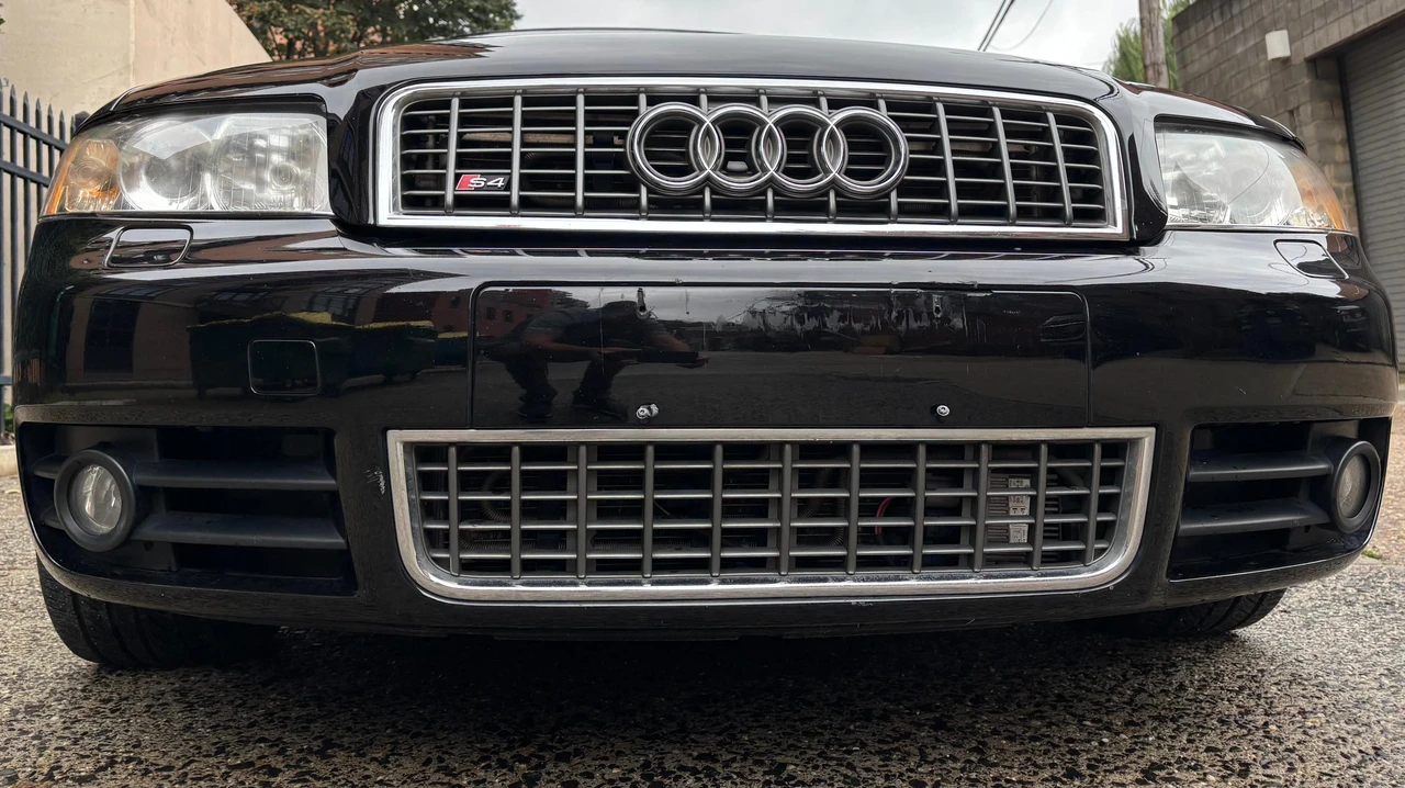 2005 Audi B6 S4 - Image 15 of 31