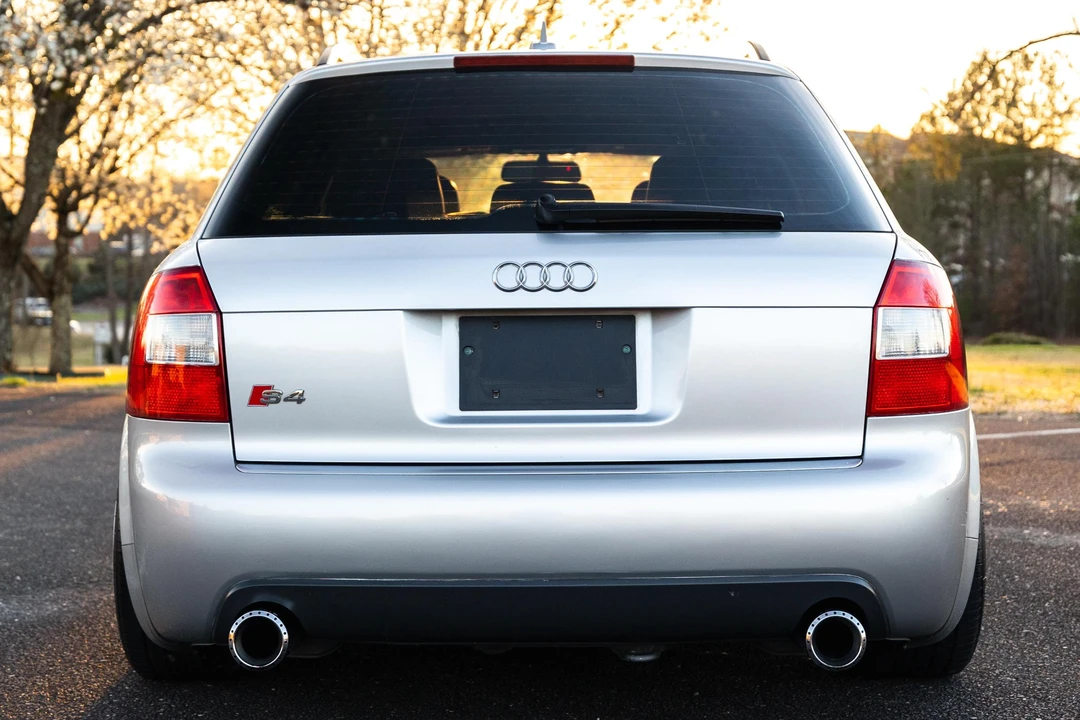 2005 Audi B6 S4 - Image 5 of 31