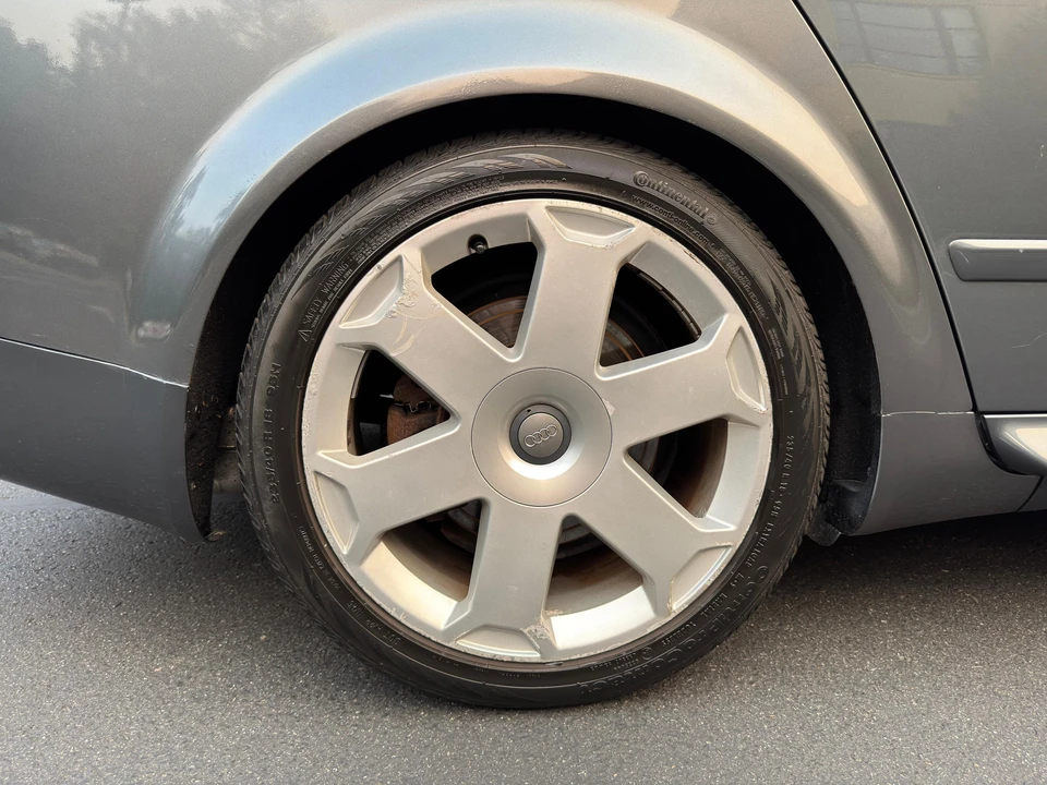 2005 Audi B6 S4 - Image 26 of 31